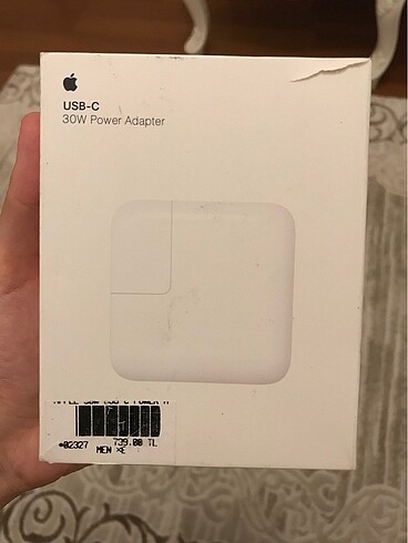 Adaptör