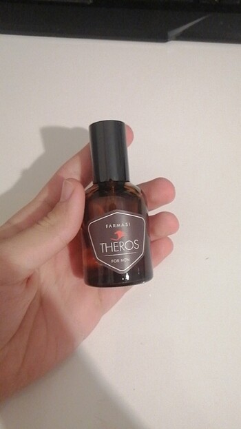 Farması Theros parfüm 