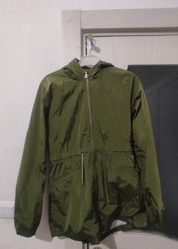 Yeşil kadın Midi Yağmurluk - Görsel 2