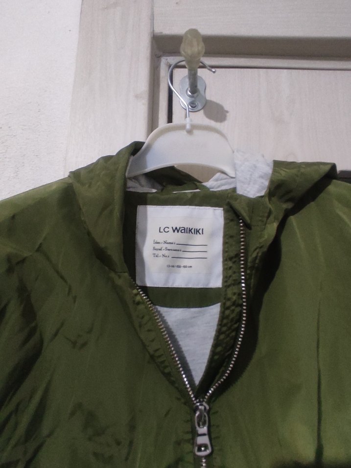 Yeşil kadın Midi Yağmurluk - Görsel 3