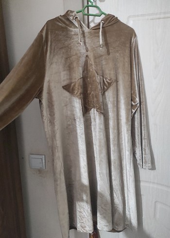 Bej Uzun Kadın Sabahlık Kapşonlu - Görsel 3