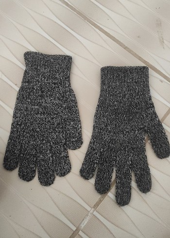 Gri Örgü Kadın Eldivenleri - Görsel 2
