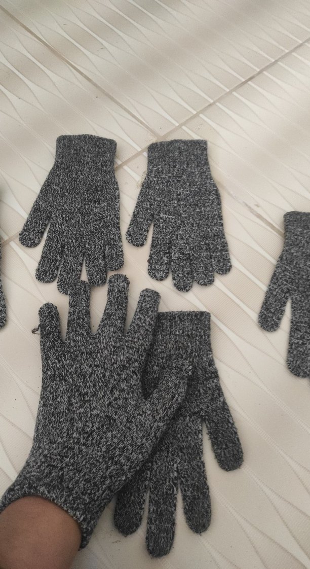 Gri Örgü Kadın Eldivenleri 3 çift 150tl - Görsel 4