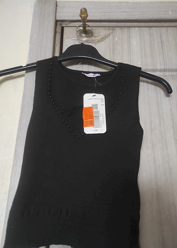 Siyah Kız Çocuk Kolsuz Dar Kesim Yelek - Görsel 2