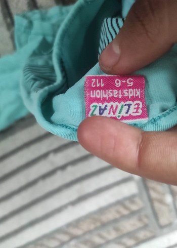 Turkuaz Baskılı Uzun Kollu Kız Tişörtü - Görsel 2