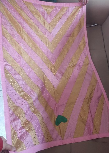 Pembe İşlemeli Parlak namazlık