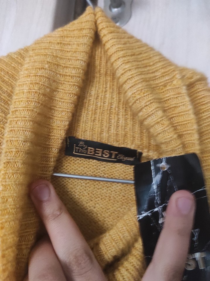 Sarı Boğazlı Triko Kadın Kazak - Görsel 4