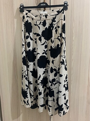 H&M Midi boy desenli etek