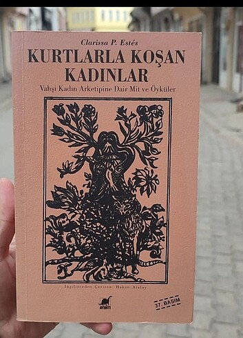 Kurtlarla koşan kadınlar 