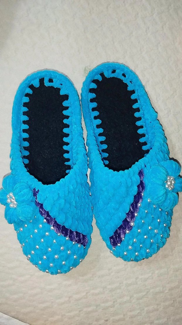 Sarı Nakışlı Örgü Kadın Terlik - Görsel 2