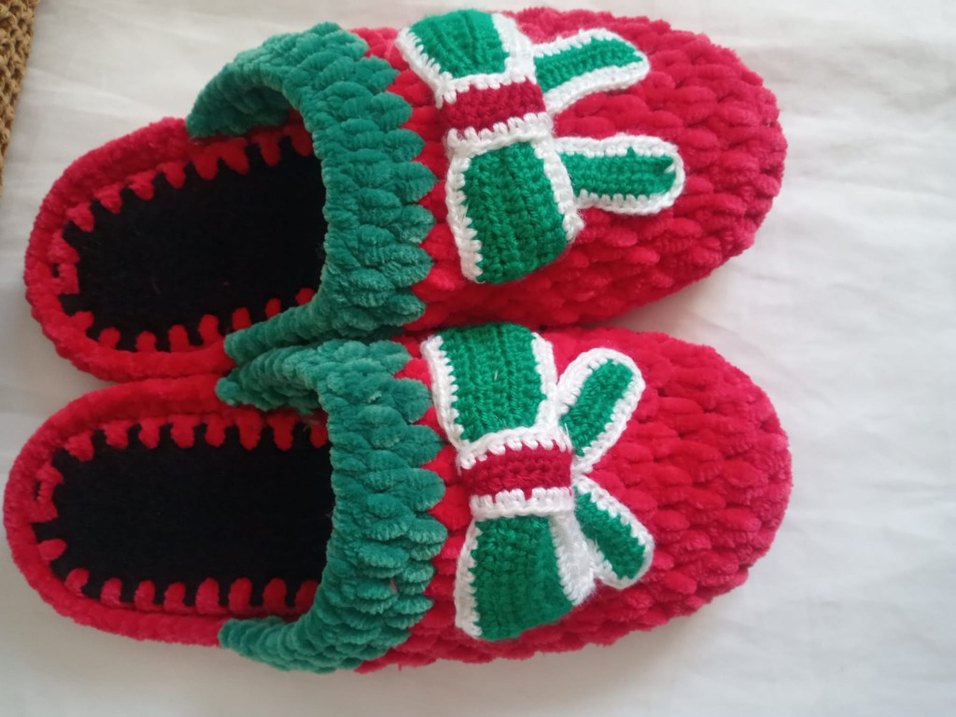 Nakışlı Örgü Kadın Ev Terliği yılbaşı - Görsel 2