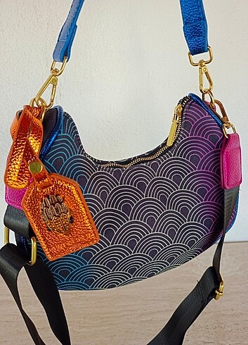 Beden 25cm Southbank Cross Body