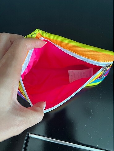 Clinique makyaj çantası - Görsel 5