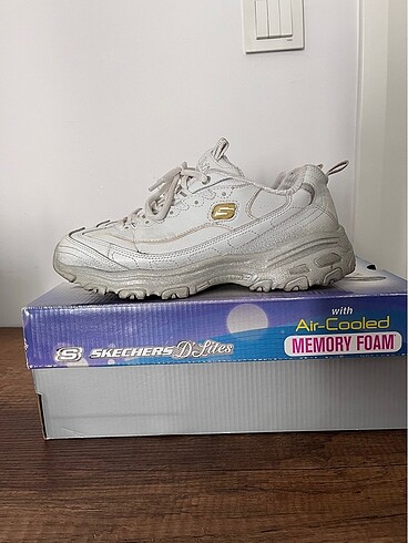 Skechers D?lites 38 numara beyaz
