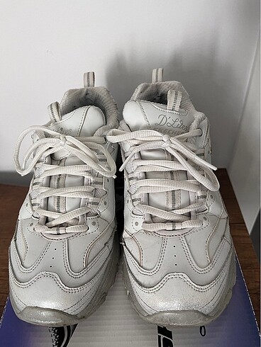 Skechers Skechers D?lites 38 numara beyaz