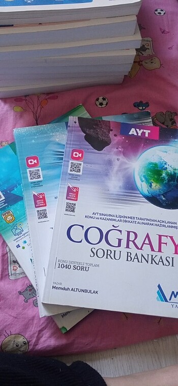  Beden Renk Ayt kitaplari