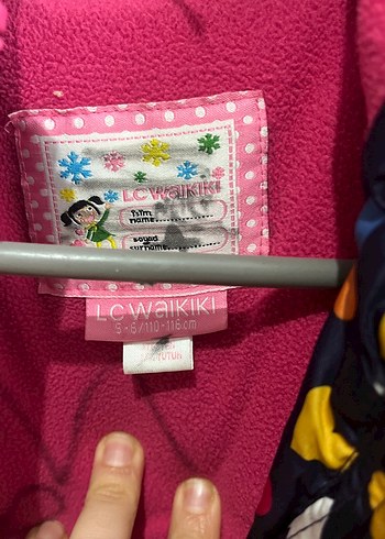 Kız Çocuk 5/6 yaş Renkli Kalp Desenli Fermuarlı Yelek - Görsel 3