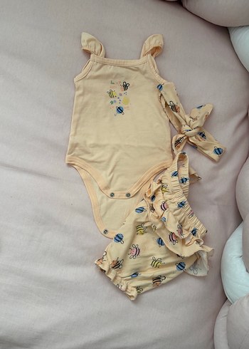 HelloBaby Sarı Fırfırlı Askılı Bebek Kız Takımı