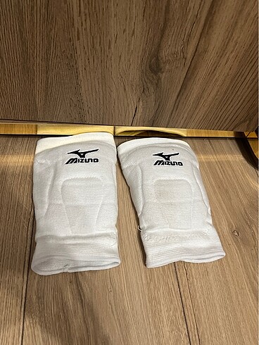 mizuno vs1 beyaz dizlik