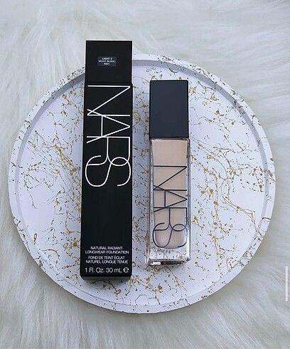 Nars Nars Fondöten