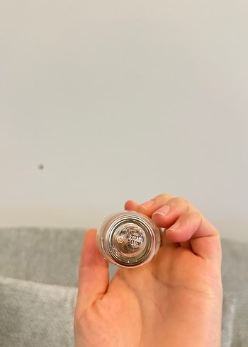 Kadın Parfümü - Hafif ve Zarif - Görsel 2