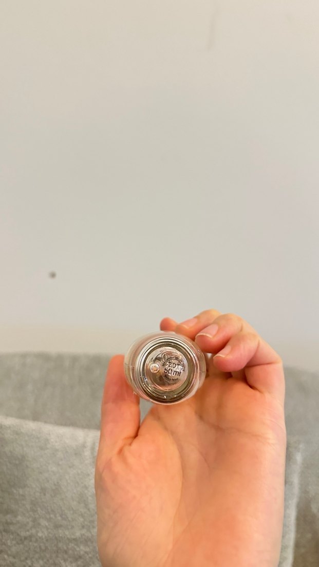 Kadın Parfümü - Hafif ve Zarif - Görsel 2