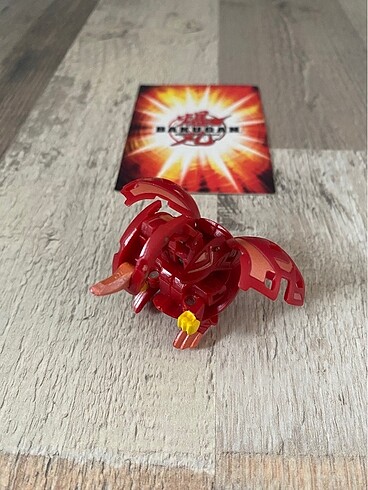 Bakugan Pyrus Turbine Dragonoid + Roma Hukuku