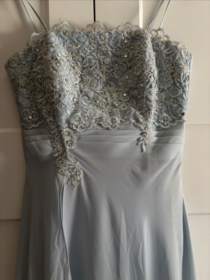 Mavi Dantelli Tüllü Gece Elbisesi - Görsel 2