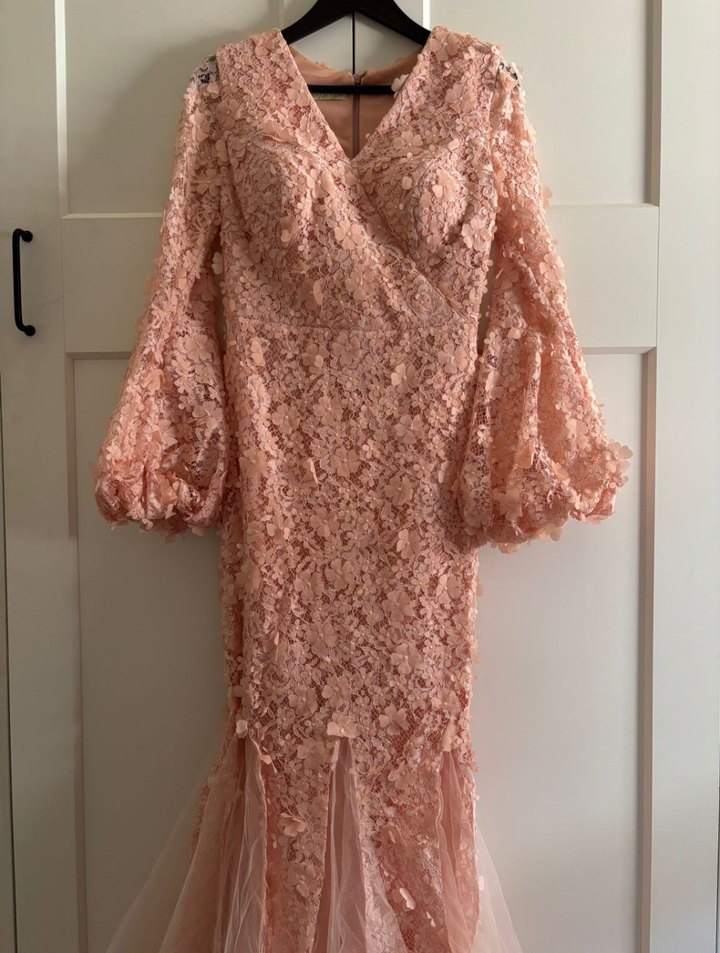 Çiçekli Güpür Balık Model Gece Elbisesi - Görsel 2