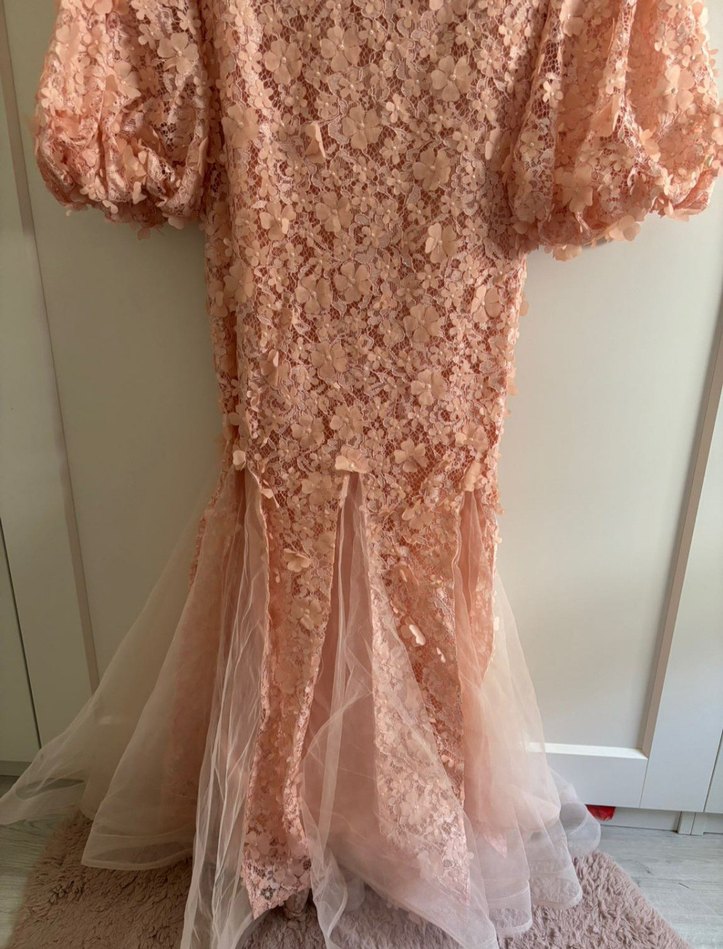 Çiçekli Güpür Balık Model Gece Elbisesi - Görsel 3