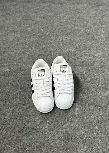Adidas ADİDAS SÜPERSTAR TAŞLI