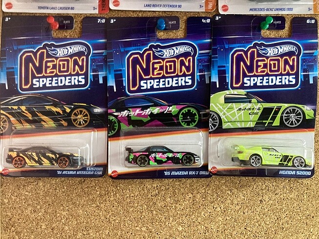 Hot wheels 3lü neon set