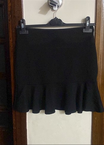 Kadın Siyah Mini Etek Volanlı S beden - Görsel 2