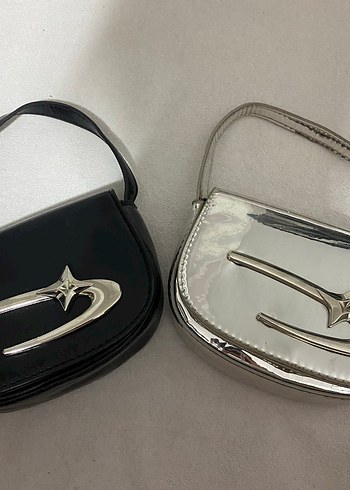 Siyah ve Parlak Metal Tokalı Kadın Çantaları - Görsel 3