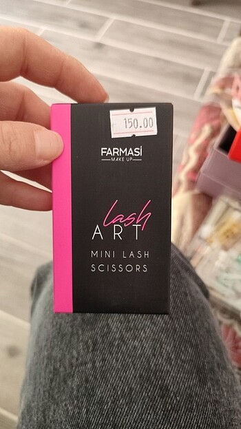 Farmasi Farmasi Kaş kirpik makası