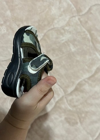 Erkek Çocuk Kamuflaj Desenli Cırtcırtlı sandalet - Görsel 3