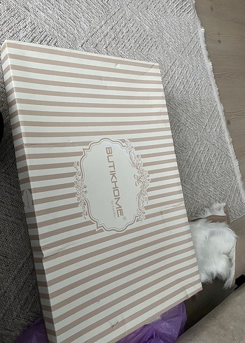 Krem yatak örtüsü - Görsel 2