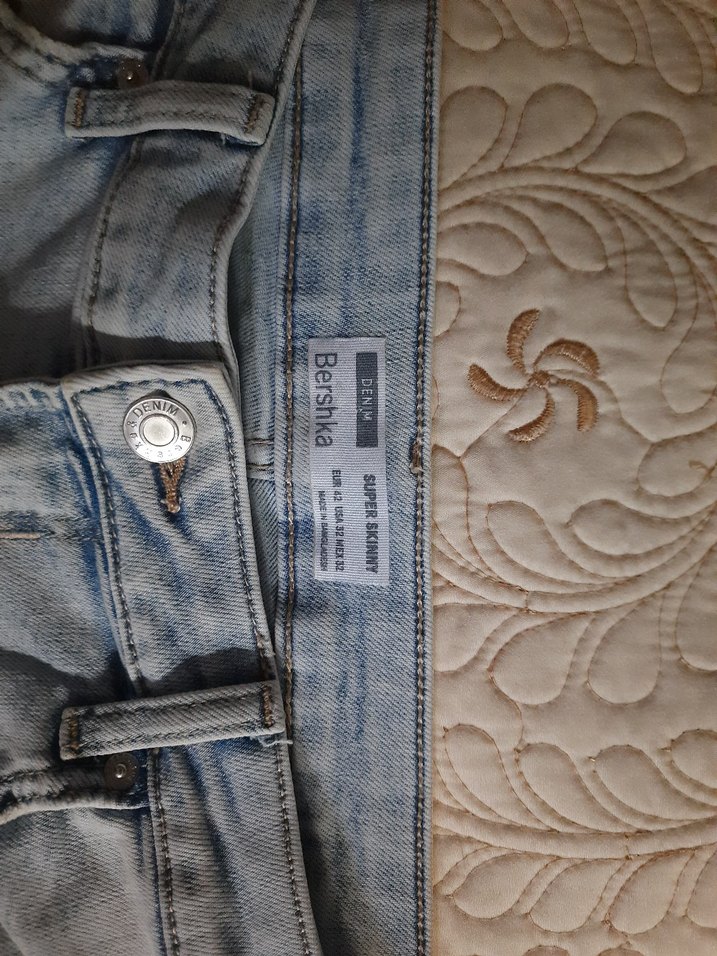 BERSHKA Kadın Açık Mavi Slim Fit Denim Jean (42) — görsel 5/16
