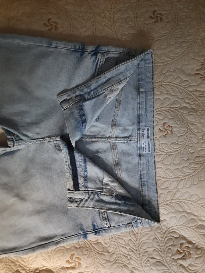 BERSHKA Kadın Açık Mavi Slim Fit Denim Jean (42) — görsel 7/16