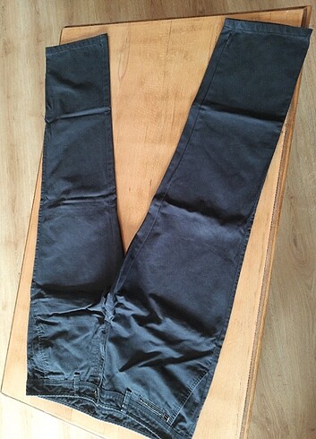 32 Beden lacivert Renk DE FACTO ERKEK PANTOLON (32×32)