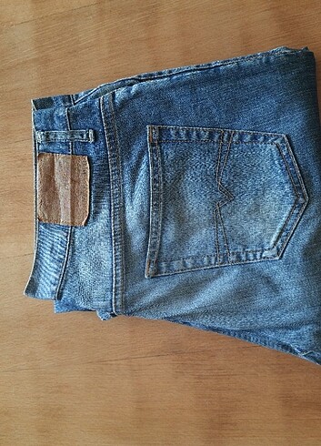 YARDS ERKEK JEAN (31×32)