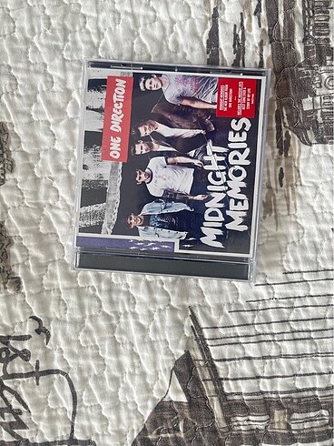 One Direction Midnight Memories Albüm