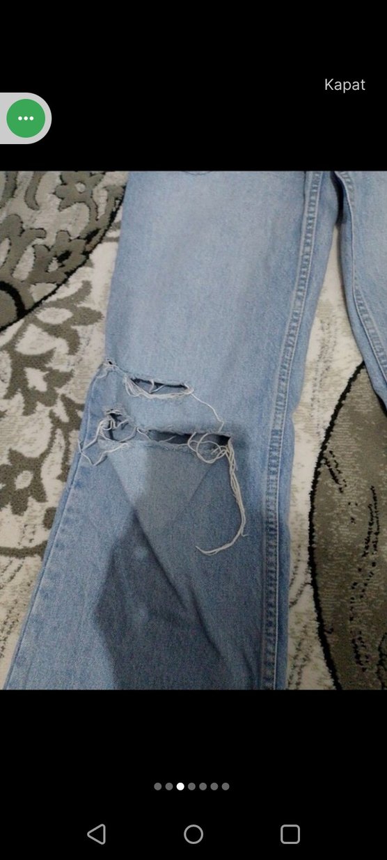 Yırtık Detaylı Mavi Bol Kesim Kadın Jean - Görsel 3