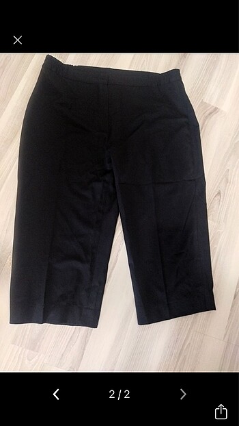 Zara 50 beden kumaş pantolon kapri
