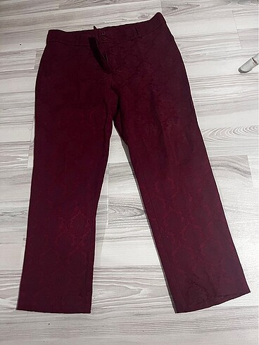 Bordo pantolon