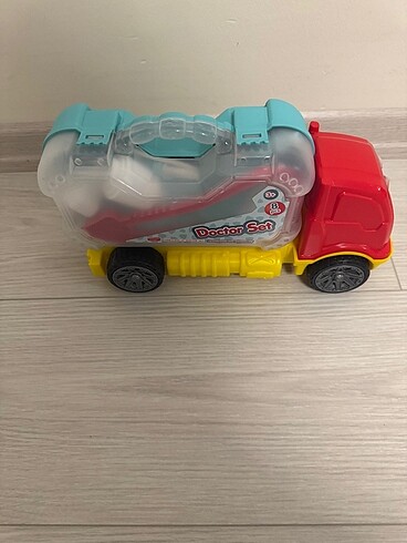 Arabalı doktor seti