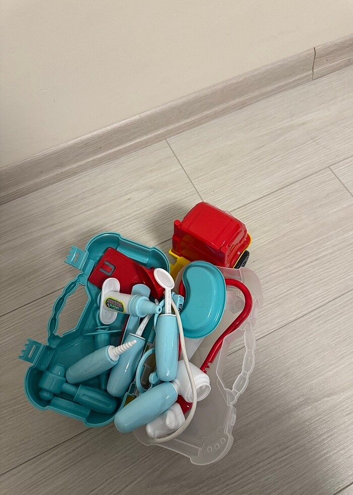 Arabalı doktor seti - Görsel 2