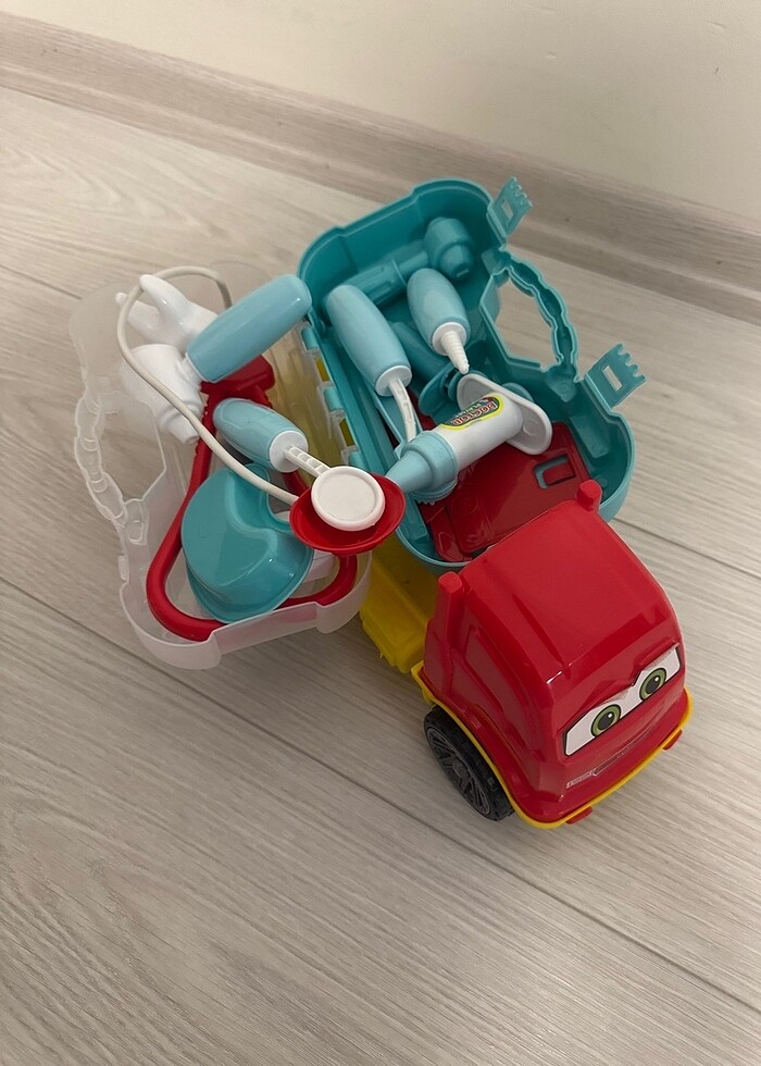 Arabalı doktor seti - Görsel 4