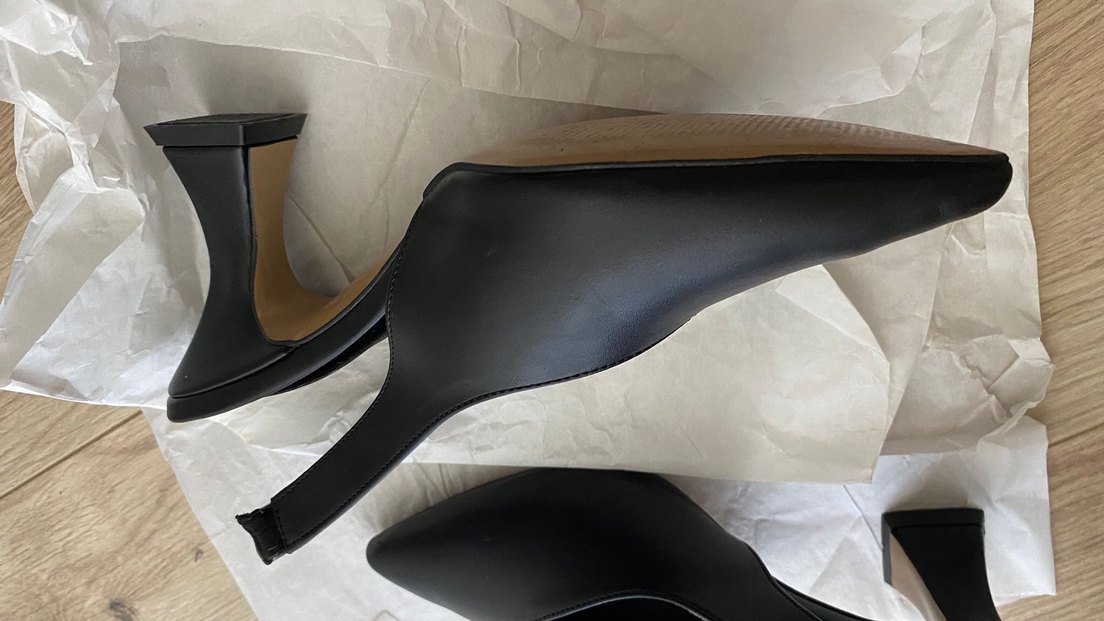 Klasik Siyah Tokalı Stiletto Topuklu Ayakkabı - Görsel 5