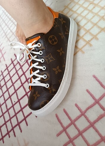 Louis Vuitton spor ayakkabı